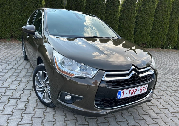 Citroen DS4 cena 29900 przebieg: 210777, rok produkcji 2012 z Sochaczew małe 497